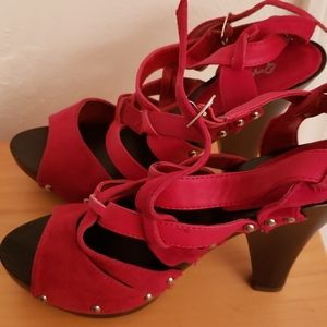 Ladies shoes